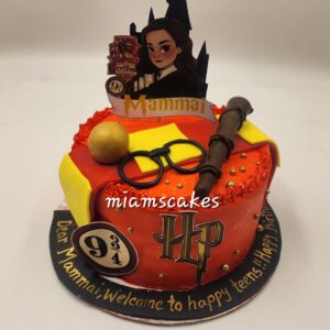 MIAMS Magical Gryffindor Cake